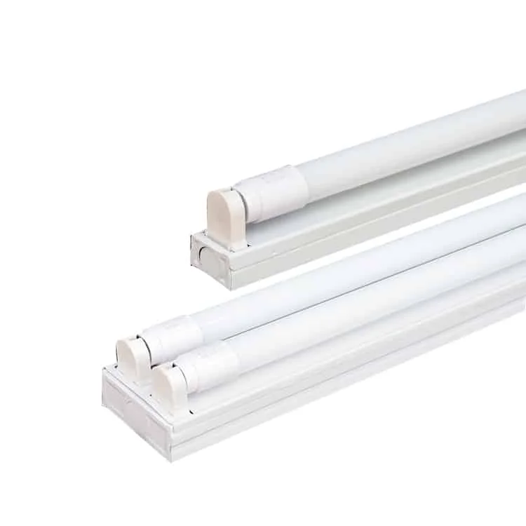 Regletas para tubos T8 sustituibles de hasta 2400mm