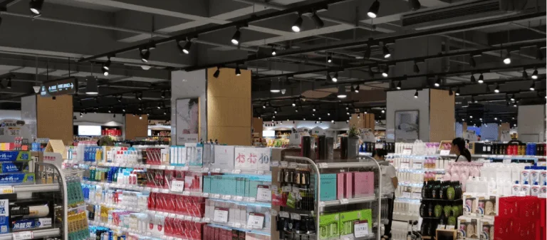 Luz de carril para supermercados 768x337