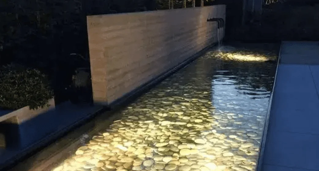 (luces subacuáticas)